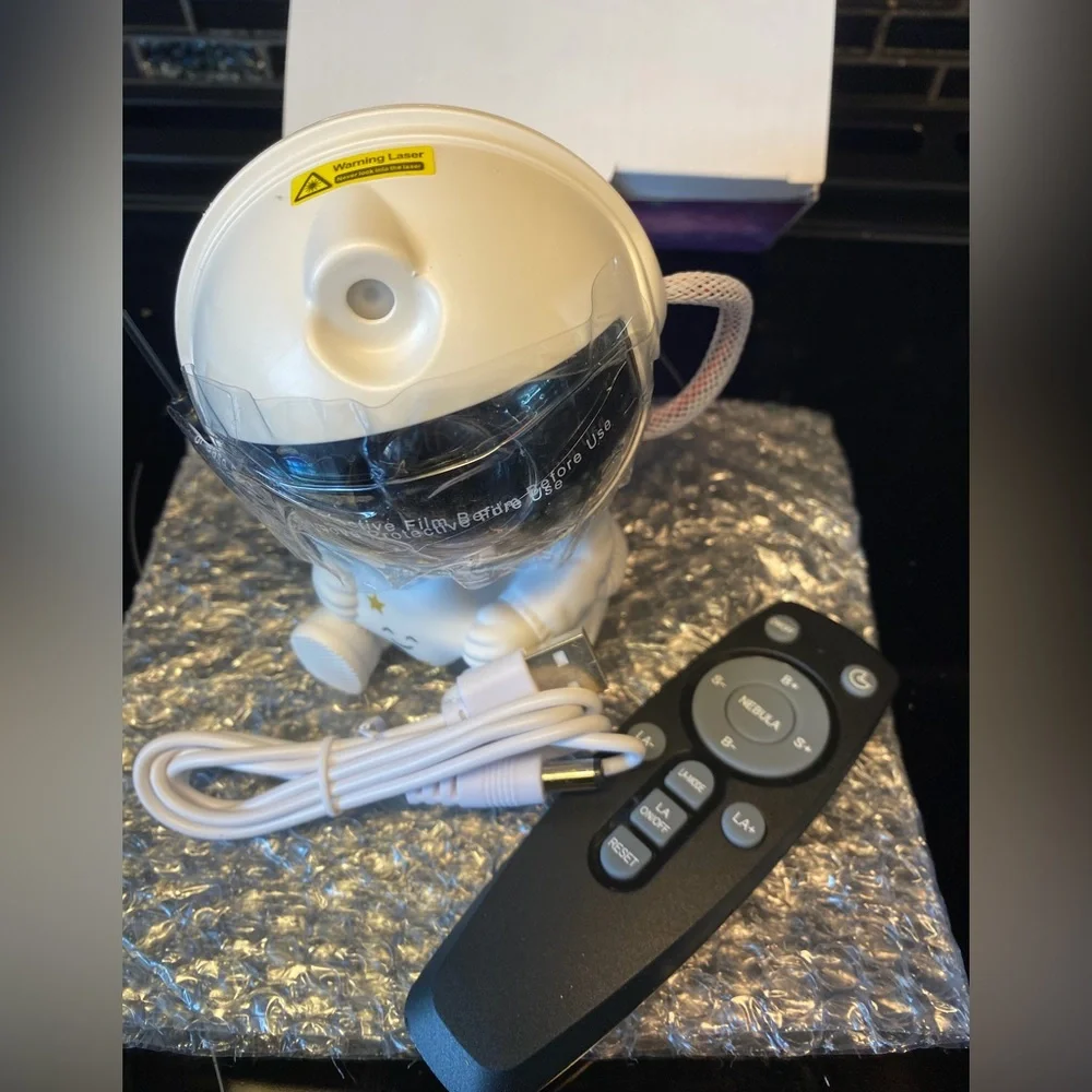 White Astronaut Night Light Projector - Cosmic Star Effects